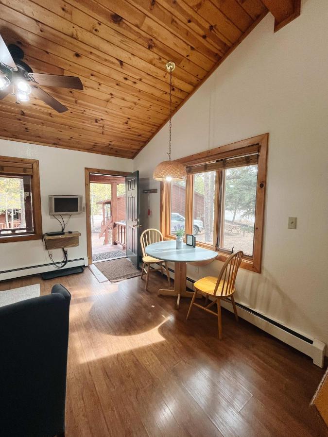 Cozy Cabin Suite Bed And Breakfast Woodland Park Extérieur photo
